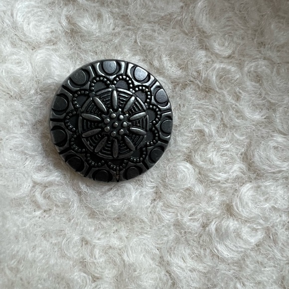 NWT Cupio Cream Boucle Textured Outerwear, size XL - Picture 4 of 7